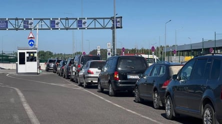 Черги на кордоні сьогодні: де найбільші затори на виїзд з України 4 серпня - 285x160