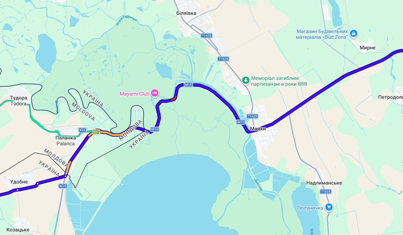 На трасі Одеса — Рені утворилися затори: де ситуація найскладніша - фото 1