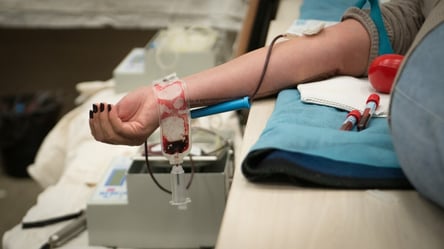 Терміновий запис — в Одесі шукають донорів з різними групами крові - 285x160
