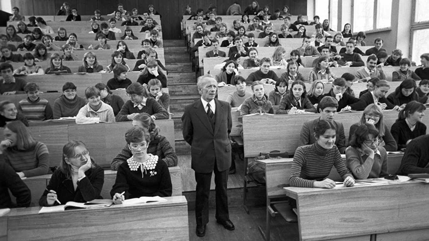 5 фактов об образовании в СССР, которые делали его хуже