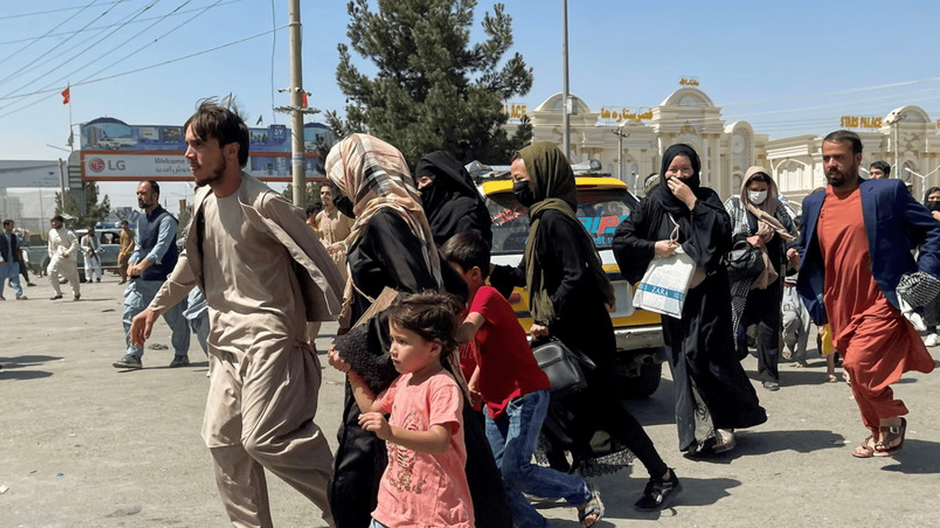 Беженцы из Афганистана - как эвакуированные из Кабула поселились в Одессе