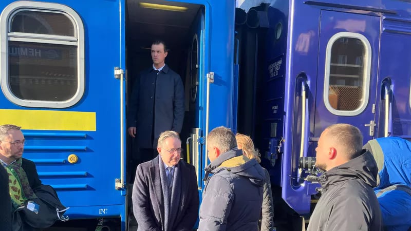 До Києва прибули три високопосадовці з Бельгії