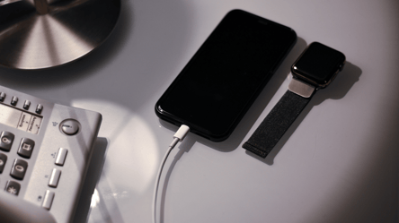 Скільки разів на день заряджати телефон, щоб не "вбити" батарею - 285x160