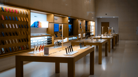 Податки на товари в Україні — що прогнозує економіст - 285x160