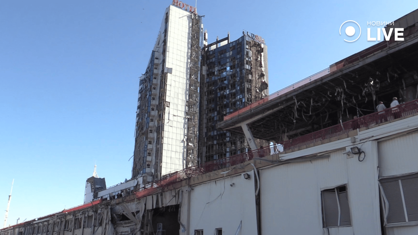 Зруйнована будівля готелю. Фото: Новини.LIVE