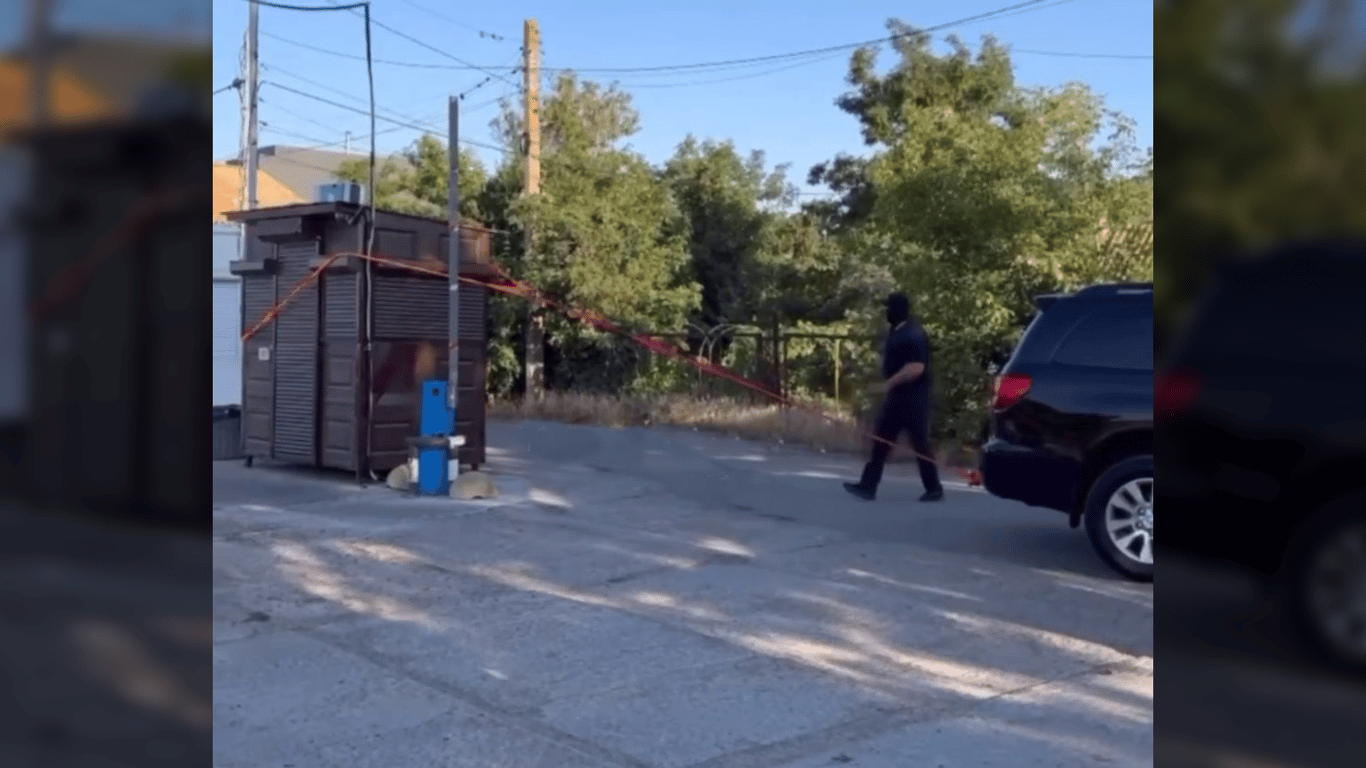 В селе Фонтанка в Одесской области снесли незаконный шлагбаум