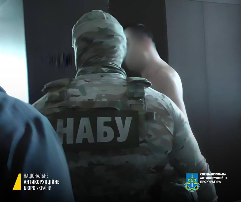 предлагали 1 млн долларов руководству ДМС