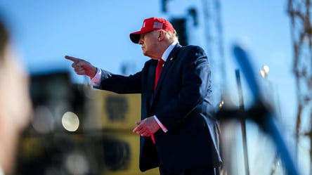 Трамп розкритикував Зеленського через удари по нафтопереробних заводах - 304x171