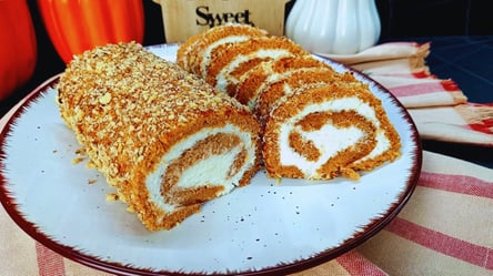 Рулет з гарбузом і кремом — рецепт як з дорогої кондитерської - 285x160