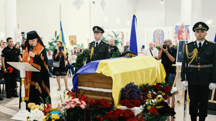 Буданов: Прах Коновальця після 88 років повернувся в Україну - 304x171
