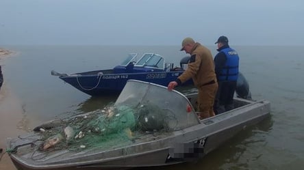 Рыбалка почти на миллион: правоохранители Одесчины разоблачили браконьера - 285x160