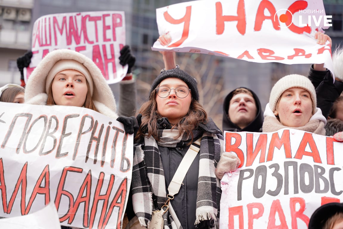 Студенти КНУКіМ вимагають повернути Балабана на посаду