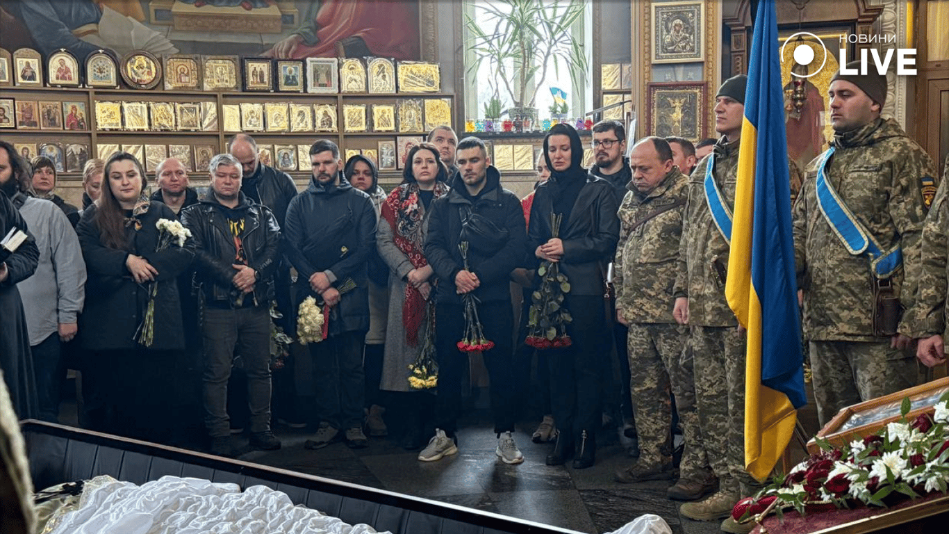 У Києві попрощались з журналістом Дмитром Бєндіковим