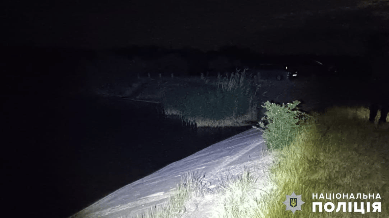 На Одещині у ставку втопився малолітній хлопчик — подробиці