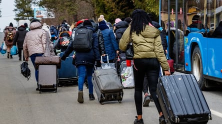 У Німеччині поменшало біженців з України - 285x160