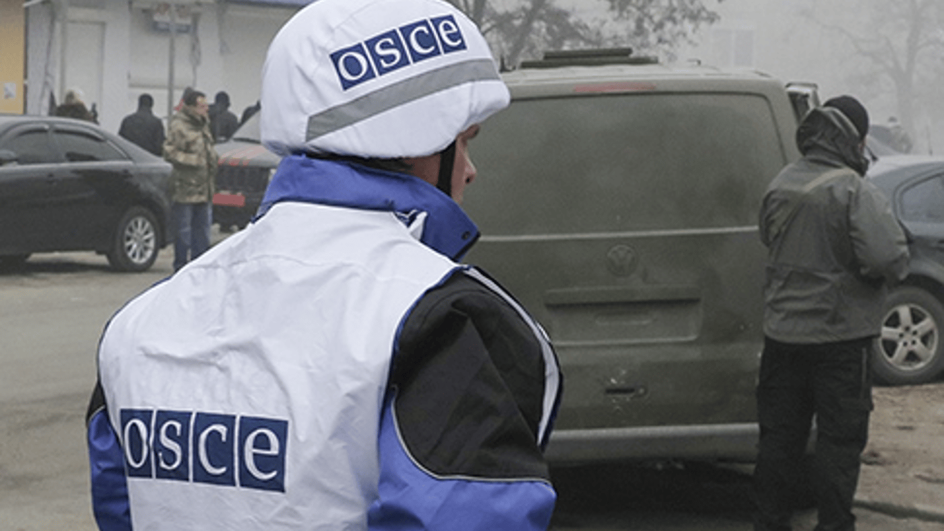 Бойовики на Донбасі почали захоплювати заручників - українська делегація в ТГК