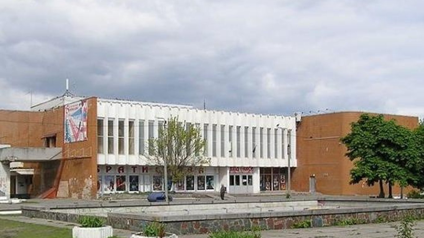 Кінотеатр "Братислава" - що відомо про реконструкцію