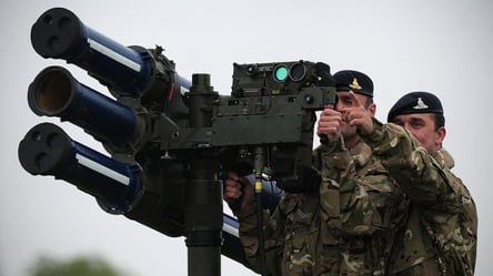 Британія передасть Україні ексклюзивну зброю з високошвидкісними ракетами - 285x160
