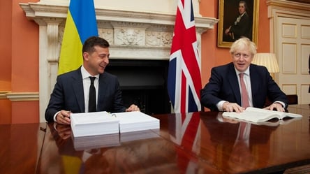 Британия может создать трехсторонний союз с Польшей и Украиной, - Трасс - 285x160