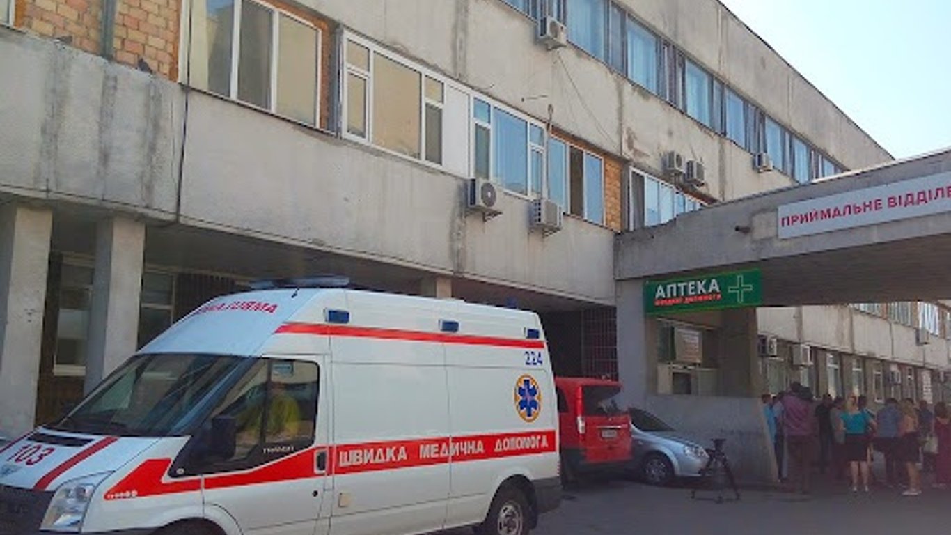 Солевой наркоман разошелся в больнице скорой помощи - Новости Киева