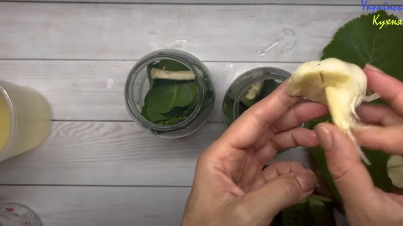 рецепт малосольних огірків
