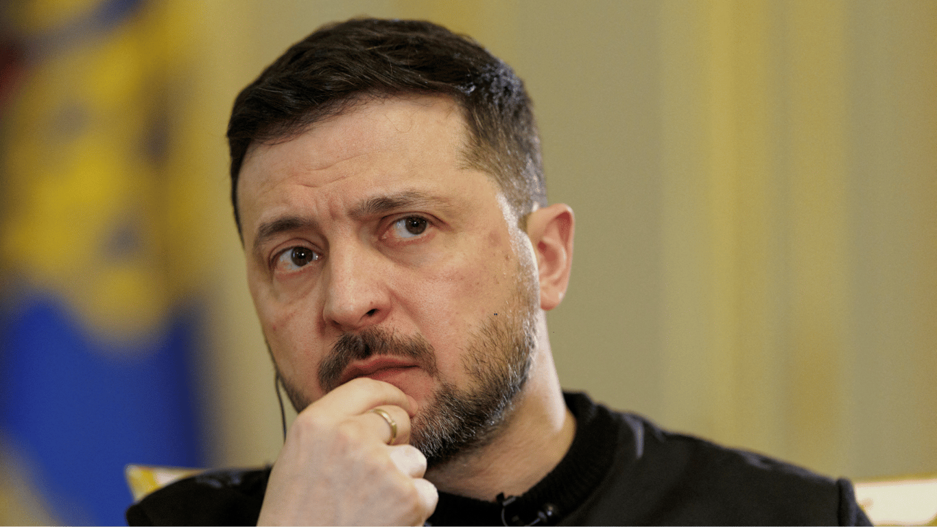 Удар по маршрутці у Нікополі: Зеленський відреагував на атаку РФ