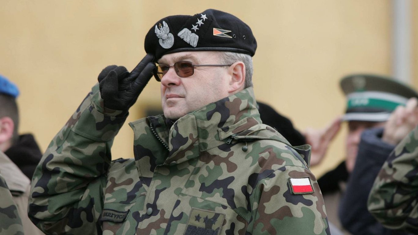 Польський генерал пропонує виключити Угорщину з НАТО