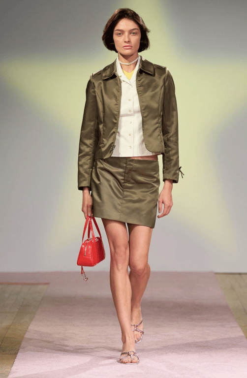 Такі босоніжки можуть підійти під все