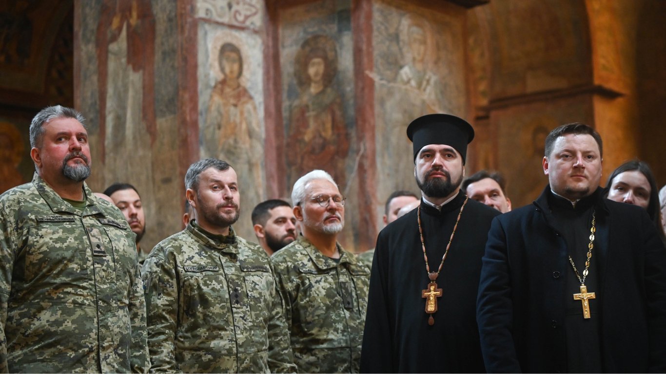 Война в Украине — могут ли забрать в ряды ВСУ православного священника