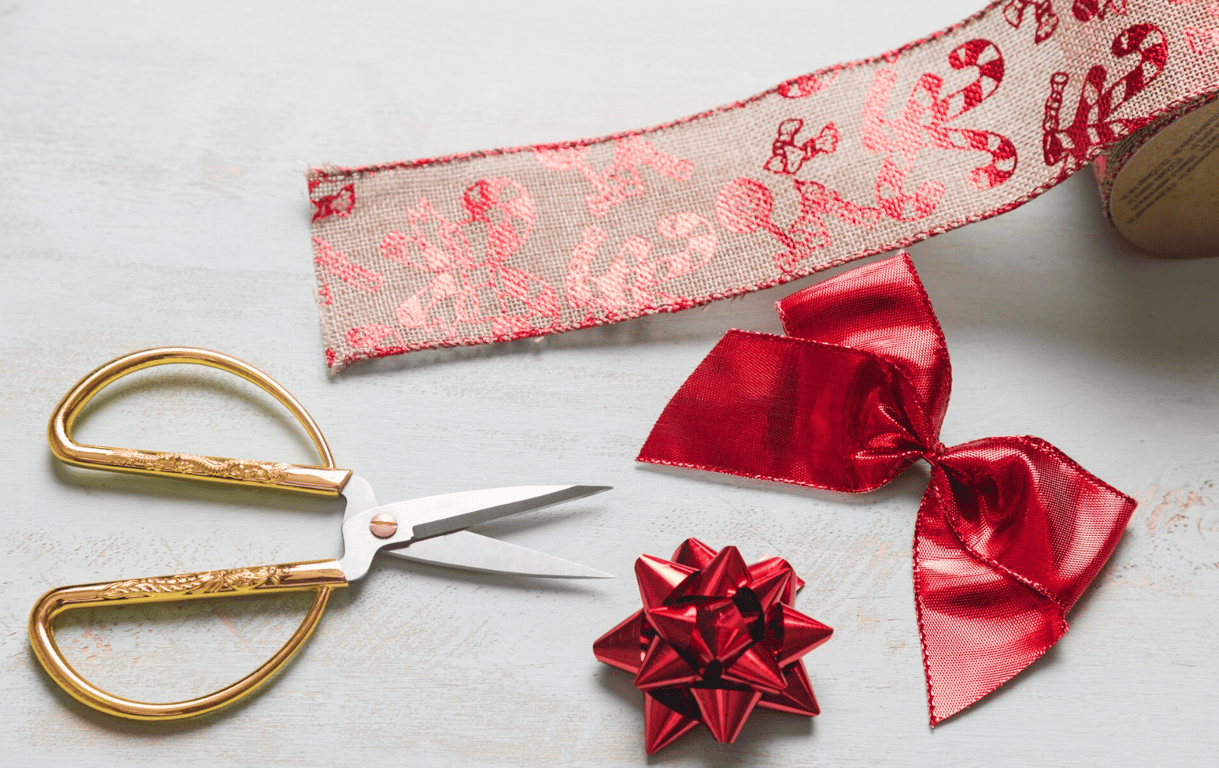 Створення прикрас для волосся захоплює