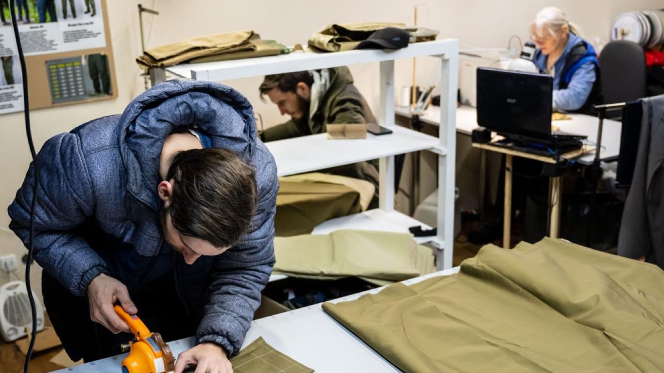 Зарплата и отпуск лиц I-III группы инвалидности: какие действуют требования в апреле