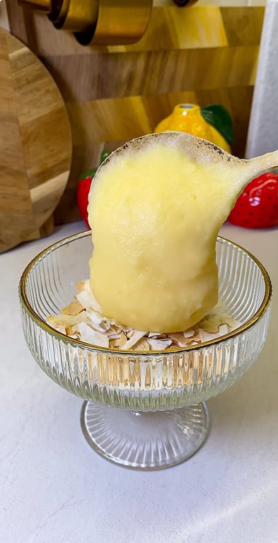 Lazy Napoleon dessert - a recipe with pita bread