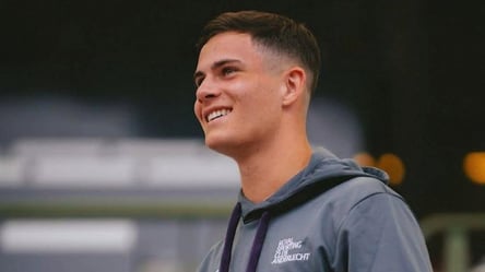 Шотландський футболіст готується отримати український паспорт - 285x160