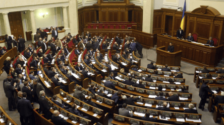 Рассмотрение мобилизационного закона — половина депутатов "прогуливают" заседание комитета - 285x160