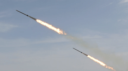 В Украине объявили масштабную воздушную тревогу — ракетная опасность - 285x160