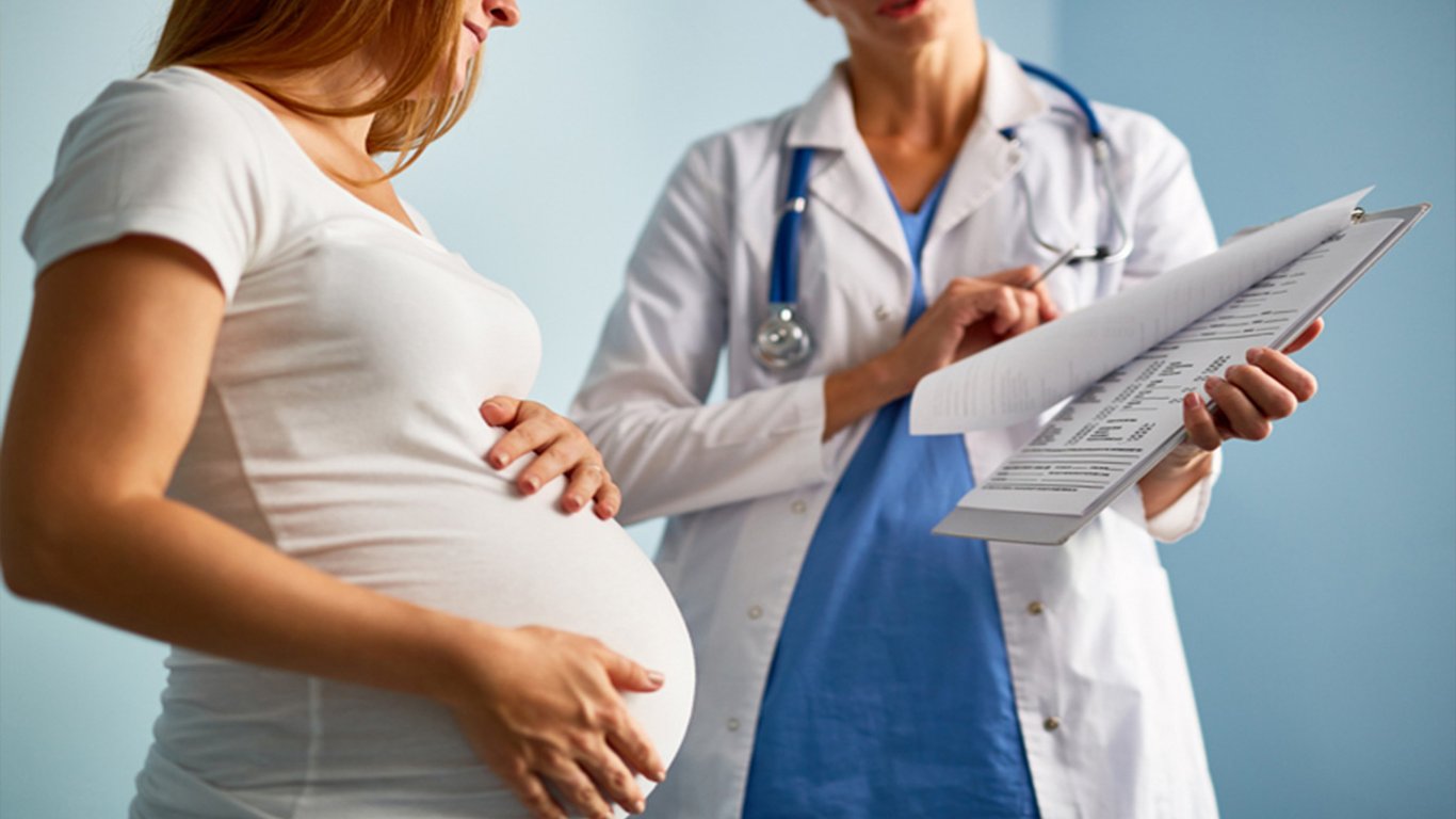 Одеські медики розповіли, як коронавірус впливає на вагітність