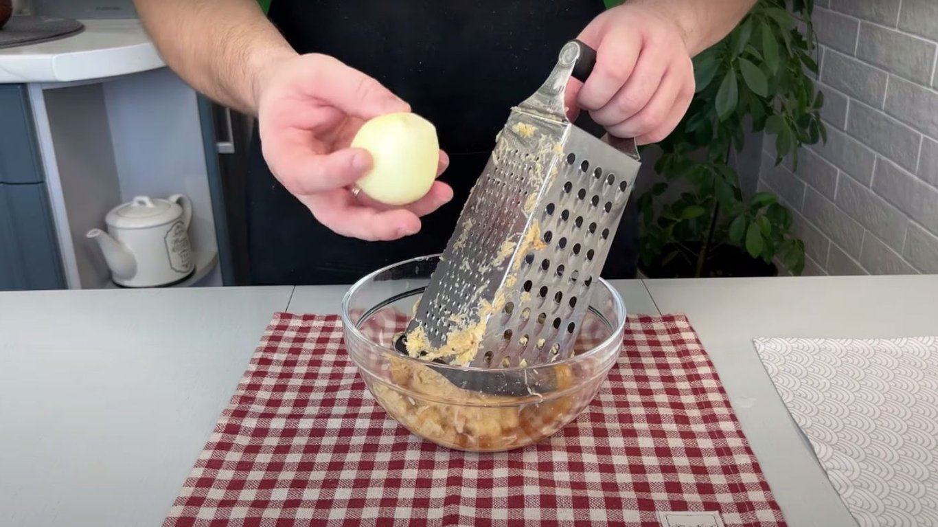 простий рецепт дерунів з куркою 