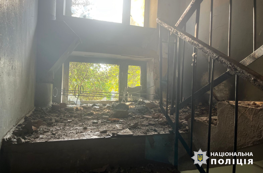 поліція фіксує наслідки