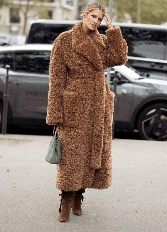 Пальто оверсайз буде в різних образах мати ефектний вигляд