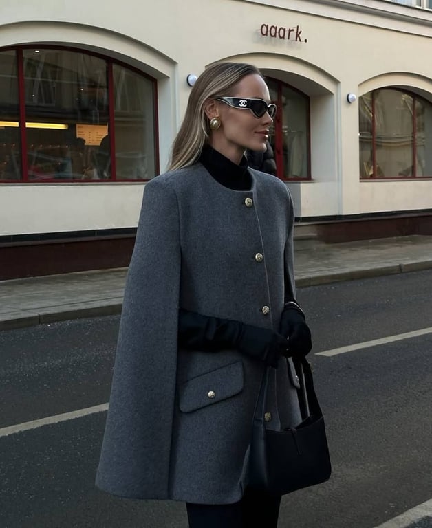 Кейп як альтернатива класичному пальто