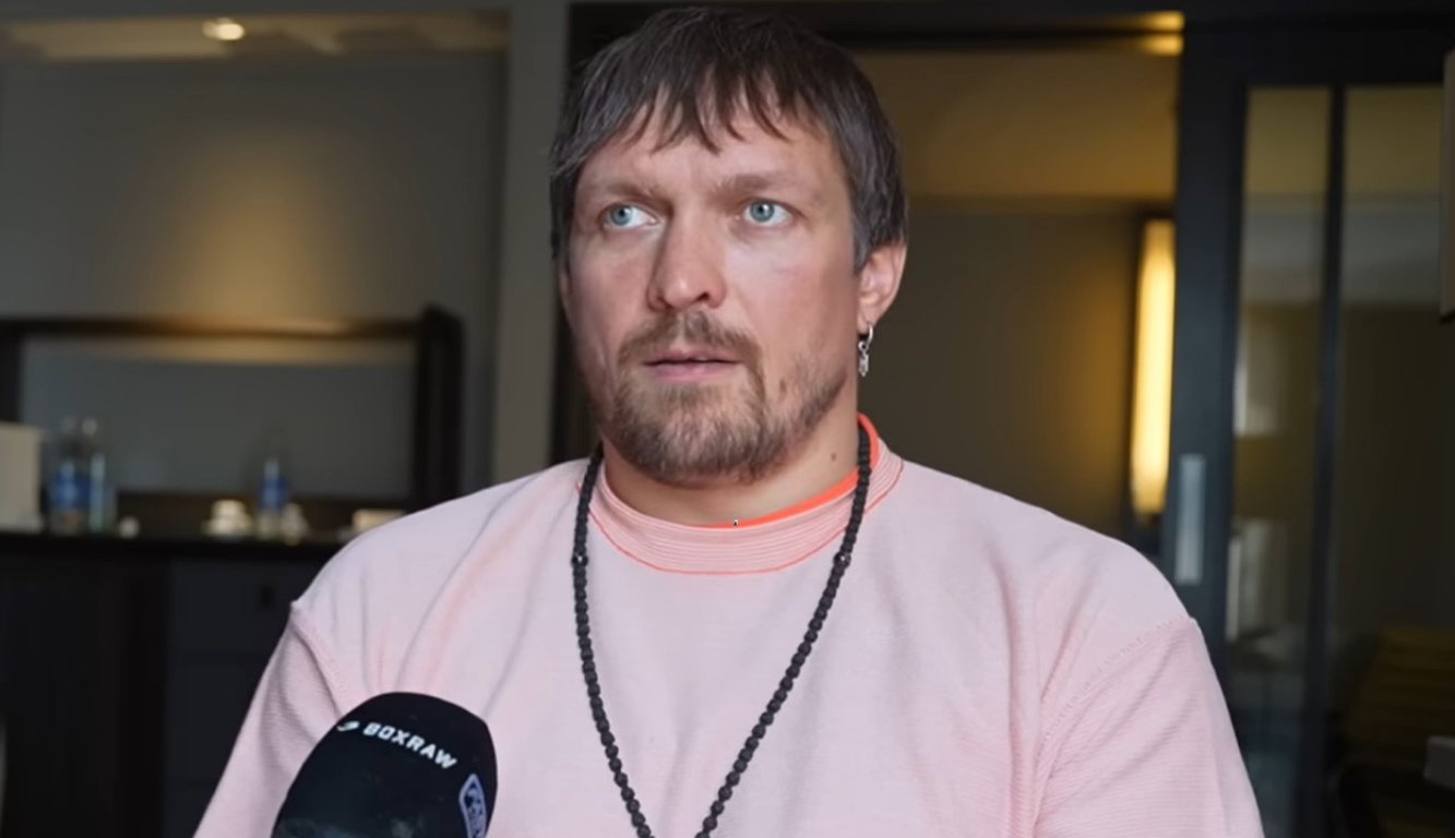 Александр Усик