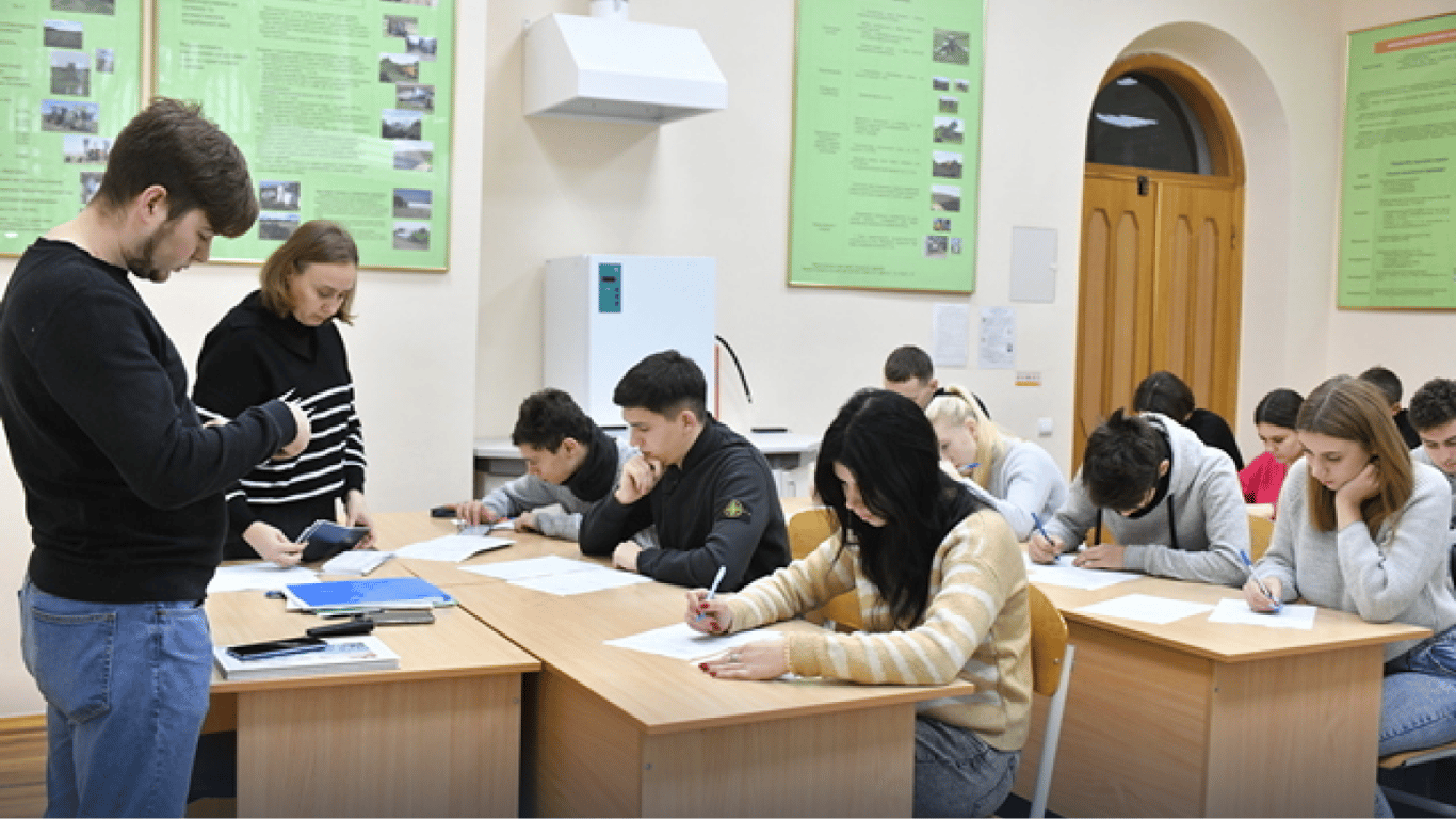 Студентам украинских университетов придется сдавать еще один экзамен — что известно