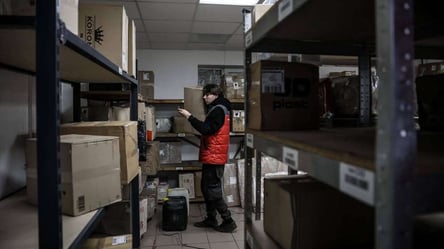 Укрпошта и Новая почта предупредили об удорожании услуг — детали - 285x160