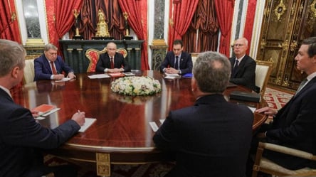 У Москві завершилися перемовини Путіна зі спецпосланцями Трампа - 285x160