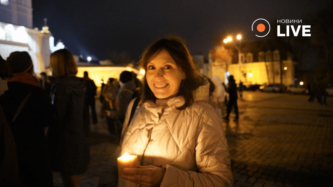 Вифлеємський вогонь на Михайлівській площі Києва 7 грудня