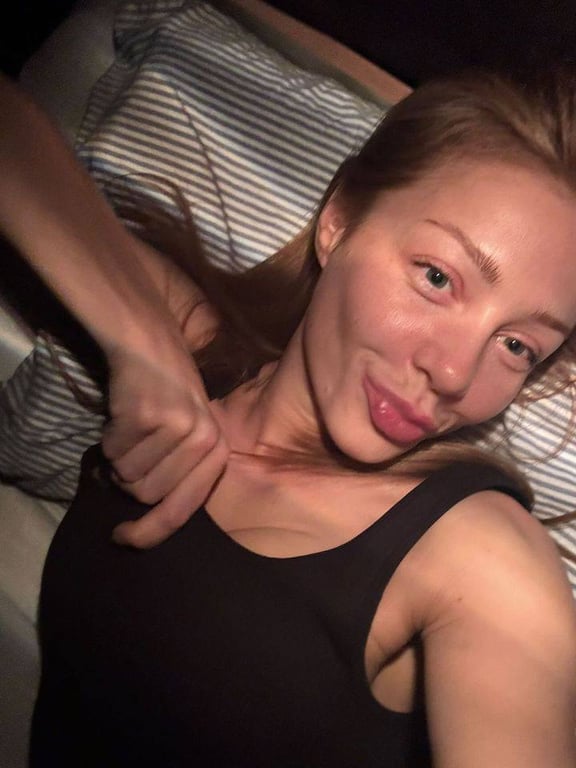 Тіна Кароль без макіяжу