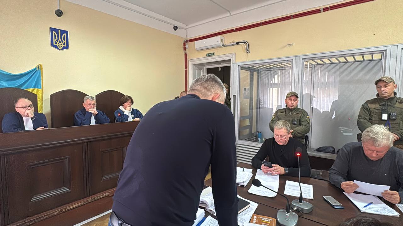 Суд В'ячеслав Зінченко