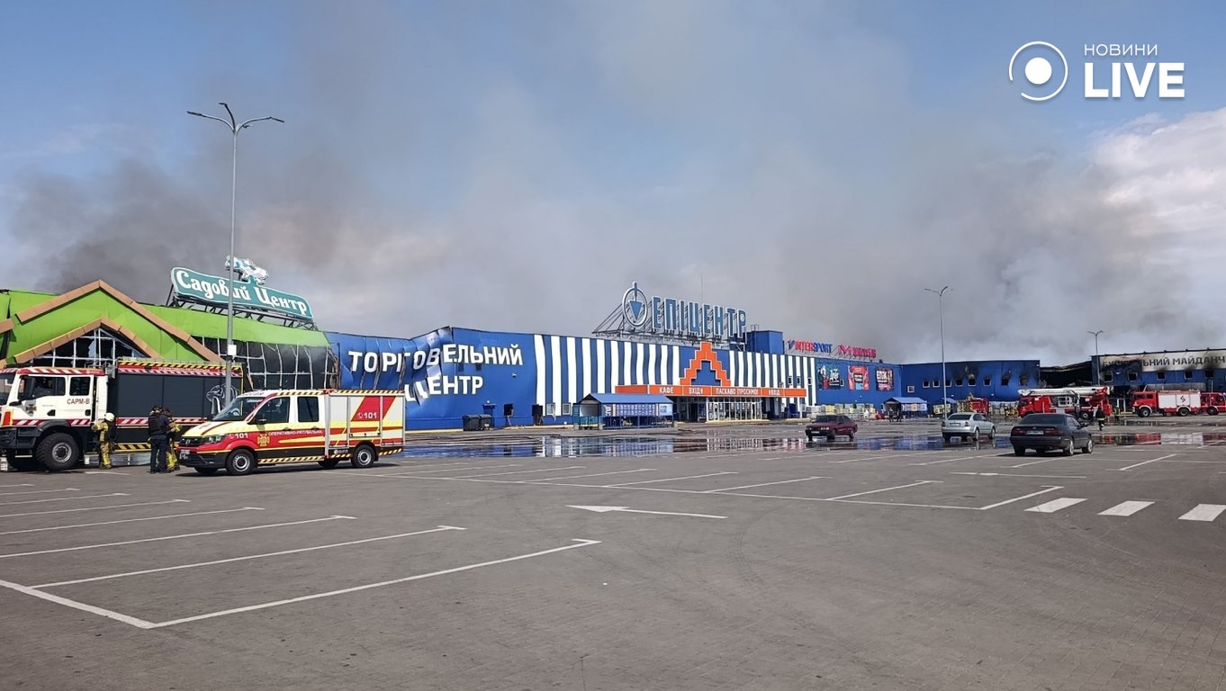 Удар РФ по Епіцентру в Одесі