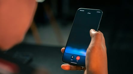 Gemini офіційно з'являється в Chrome для iPhone — що вміє ШІ - 285x160