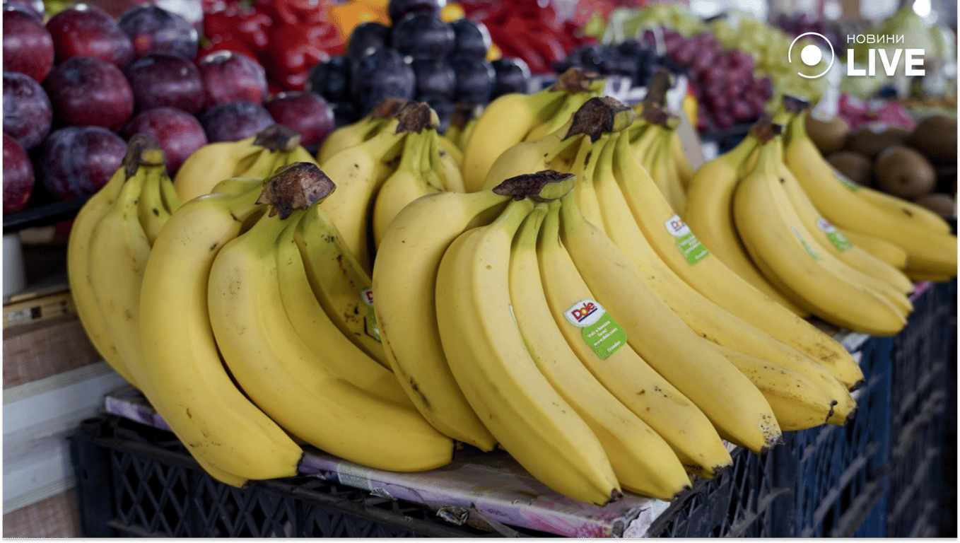 Ціни на Привозі перед Великоднем: скільки коштує паска та продукти - фото 6